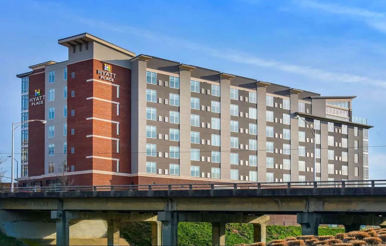 Doubletree By Hilton Asheville Downtown Eksteriør bilde